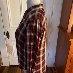 Ralph Lauren size 1x silky soft button down